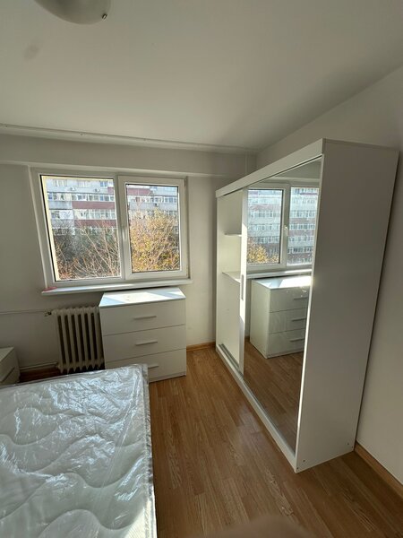 Dorobanti, Perla, metrou, decomandat,